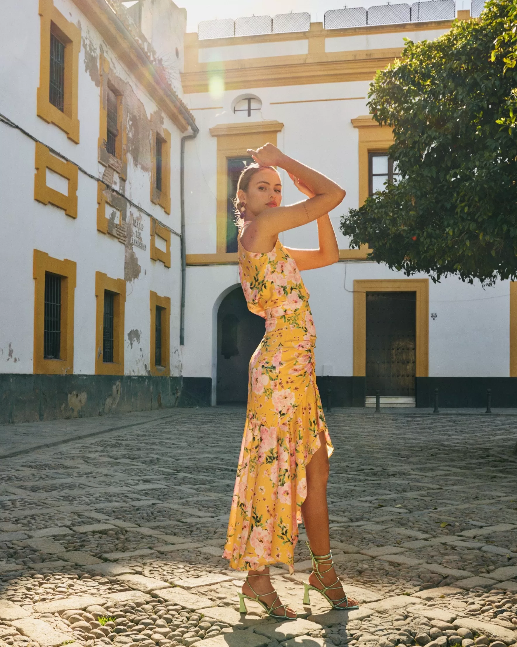 Miphai Falda Emilia Estampado Floral Amarillo Discount