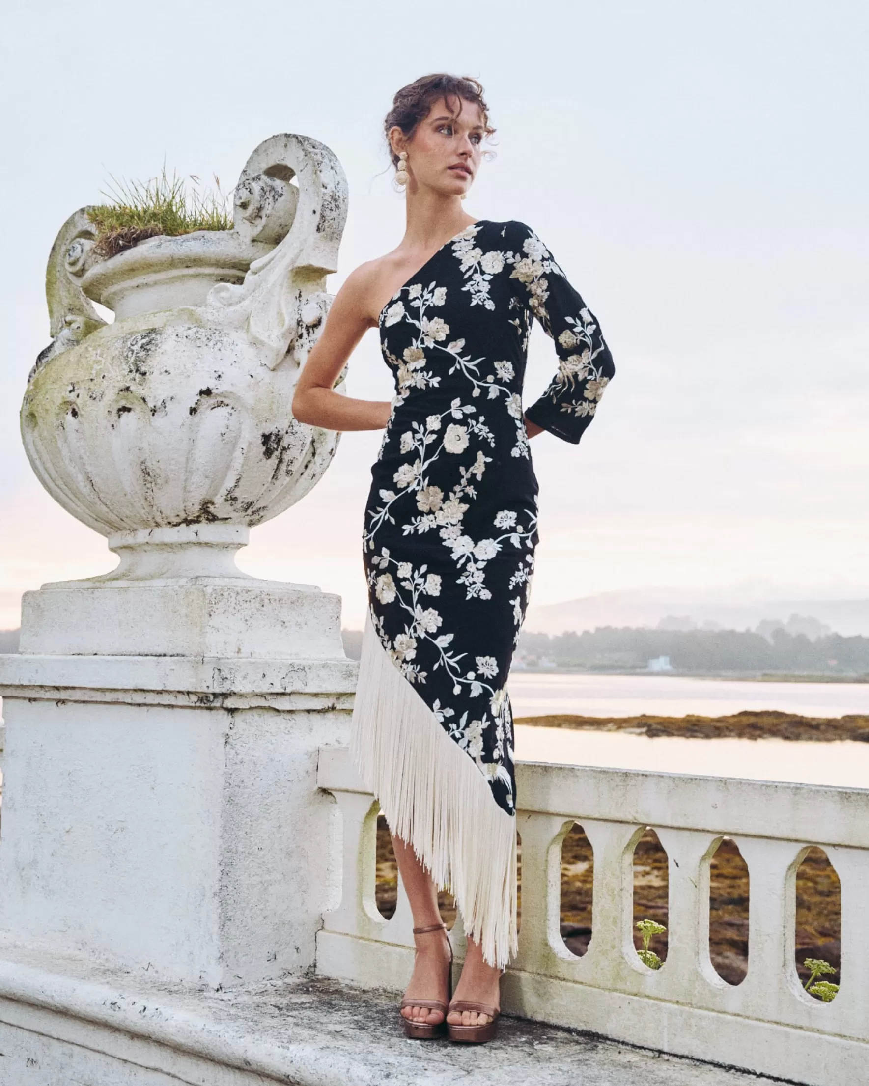 Miphai Vestido Midi Xulia Negro Sale